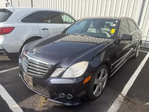 Photos of 2010 Mercedes-Benz E-Class E 350 for sale in Kansas City, MO at Jay Wolfe Acura