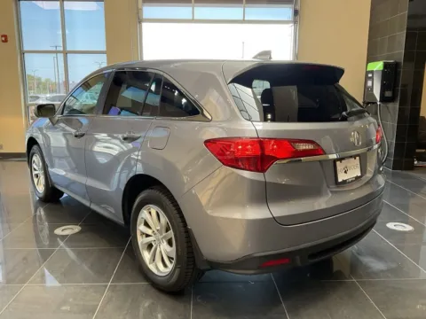 More photos of 2015 Acura RDX at Jay Wolfe Acura, MO