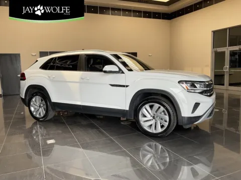 White 2021 Volkswagen Atlas Cross Sport 2.0T SE w/Technology for sale in Kansas City, MO