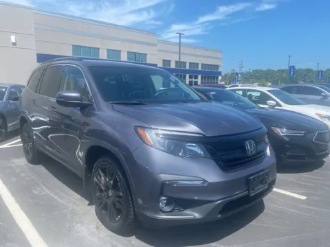 Photos of 2022 Honda Pilot Special Edition for sale in Kansas City, MO at Jay Wolfe Acura