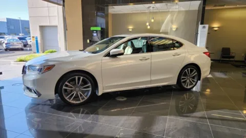 More photos of 2019 Acura TLX w/Advance Pkg at Jay Wolfe Acura, MO