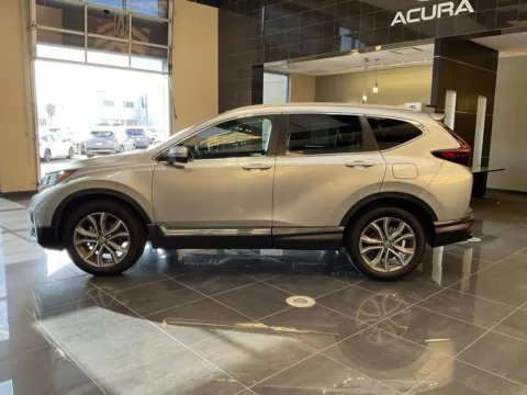 More photos of 2022 Honda CR-V Touring at Jay Wolfe Acura, MO