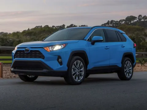 Black 2022 Toyota RAV4 LE for sale in Kansas City, MO