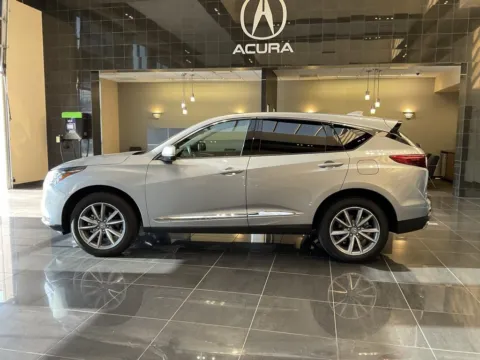 More photos of 2024 Acura RDX w/Technology Package at Jay Wolfe Acura, MO