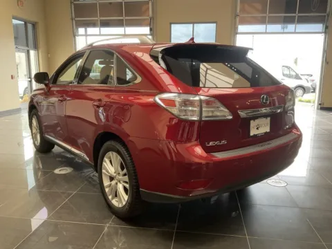 More photos of 2010 Lexus RX 450h at Jay Wolfe Acura, MO