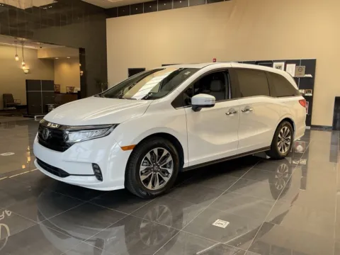 Another view of 2022 Honda Odyssey EX-L for sale in Kansas City, MO at Jay Wolfe Acura