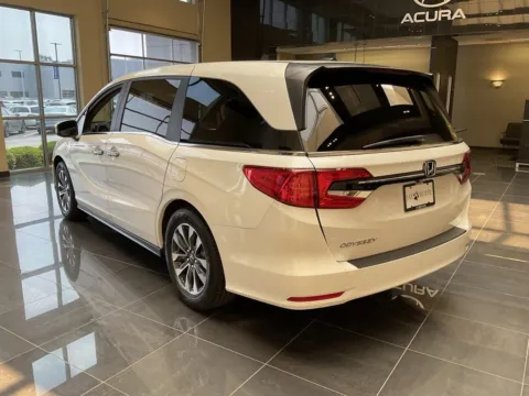 More photos of 2022 Honda Odyssey EX-L at Jay Wolfe Acura, MO