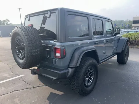 More photos of 2024 Jeep Wrangler Willys at Jay Wolfe Acura, MO