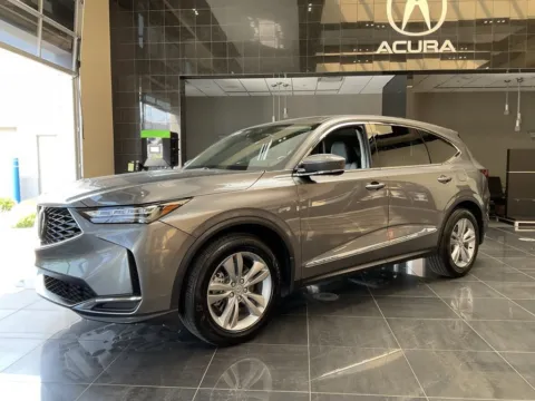 More photos of 2025 Acura MDX at Jay Wolfe Acura, MO