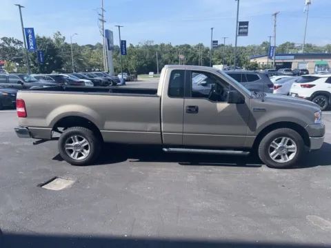 More photos of 2006 Ford F-150 XLT at Jay Wolfe Acura, MO