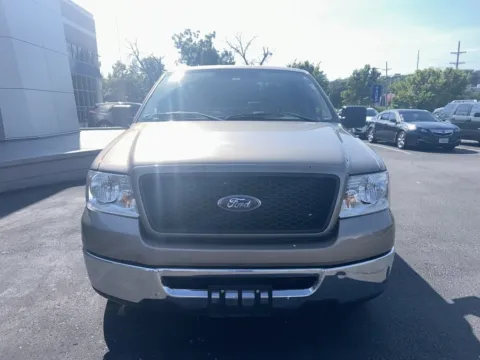 Photos of 2006 Ford F-150 XLT for sale in Kansas City, MO at Jay Wolfe Acura