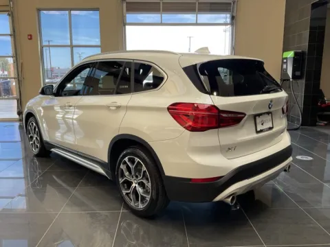 More photos of 2022 BMW X1 xDrive28i at Jay Wolfe Acura, MO