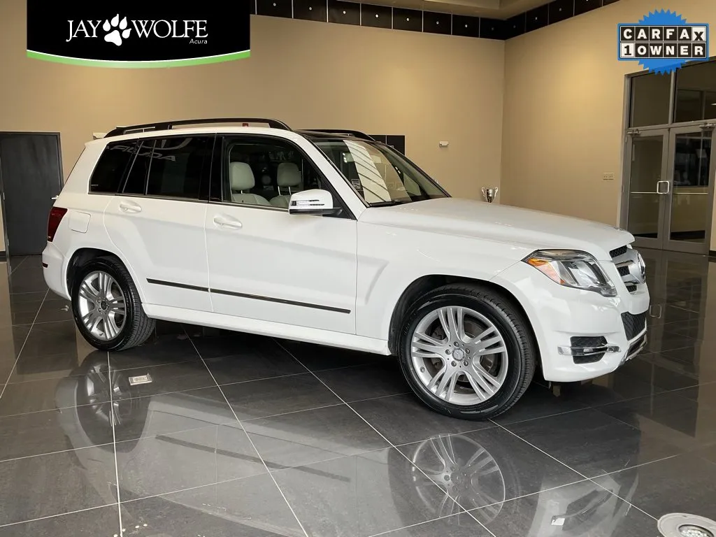 White 2015 Mercedes-Benz GLK-Class GLK 350 for sale in Kansas City, MO
