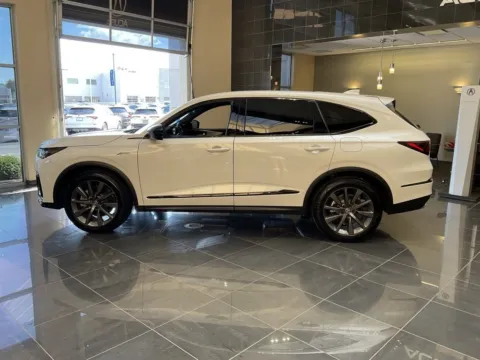 More photos of 2025 Acura MDX w/A-Spec Package at Jay Wolfe Acura, MO