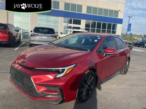 Red 2024 Toyota Corolla SE for sale in Kansas City, MO