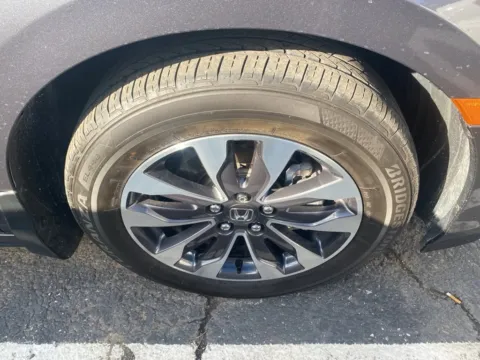 Another view of 2024 Honda Odyssey EX-L for sale in Kansas City, MO at Jay Wolfe Acura