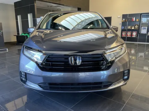 Photos of 2024 Honda Odyssey EX-L for sale in Kansas City, MO at Jay Wolfe Acura