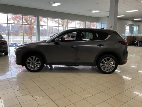 More photos of 2019 Mazda CX-5 Grand Touring at Acura of Overland Park, KS