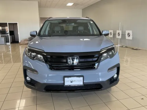 Photos of 2022 Honda Pilot Special Edition for sale in Overland Park, KS at Acura of Overland Park