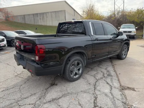 More photos of 2023 Honda Ridgeline RTL at Acura of Overland Park, KS