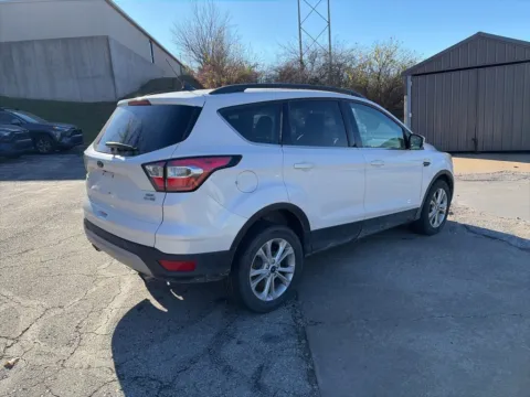 More photos of 2018 Ford Escape SEL at Acura of Overland Park, KS