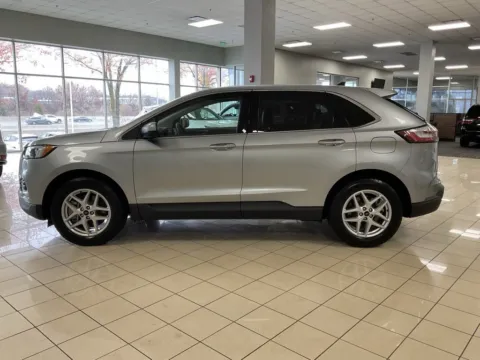 More photos of 2024 Ford Edge SEL at Acura of Overland Park, KS