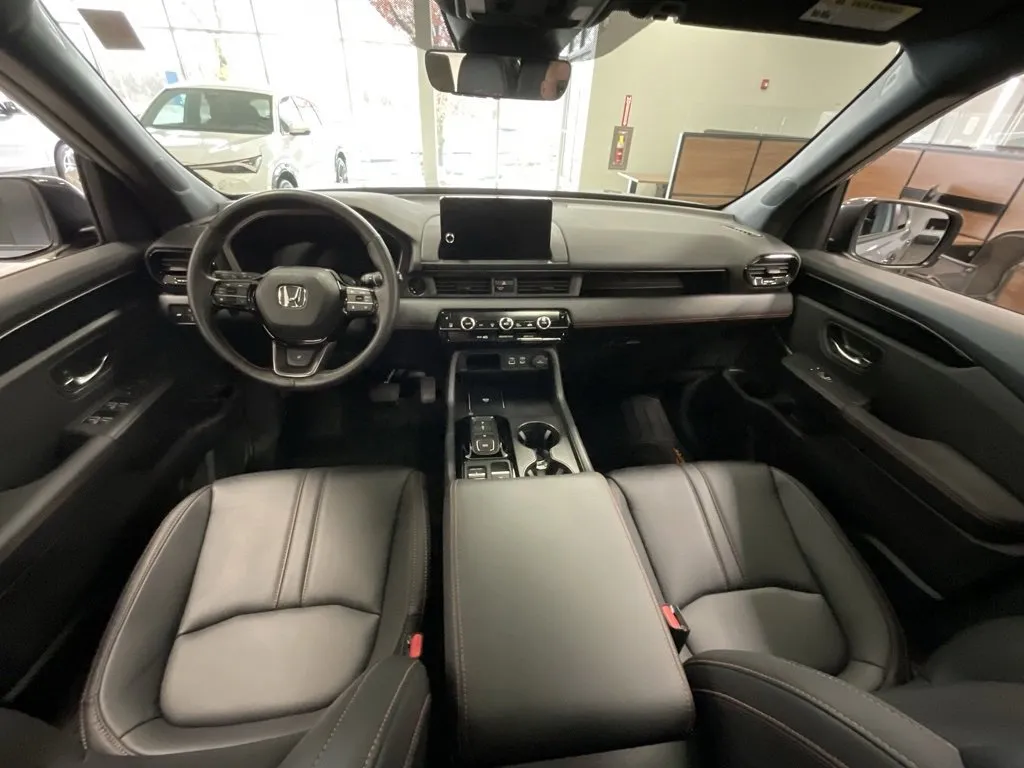 Image of 2025 Honda Pilot