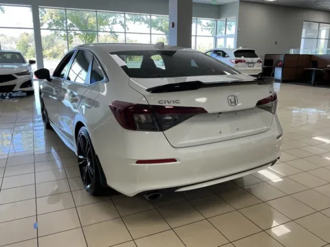 More photos of 2025 Honda Civic Si at Acura of Overland Park, KS