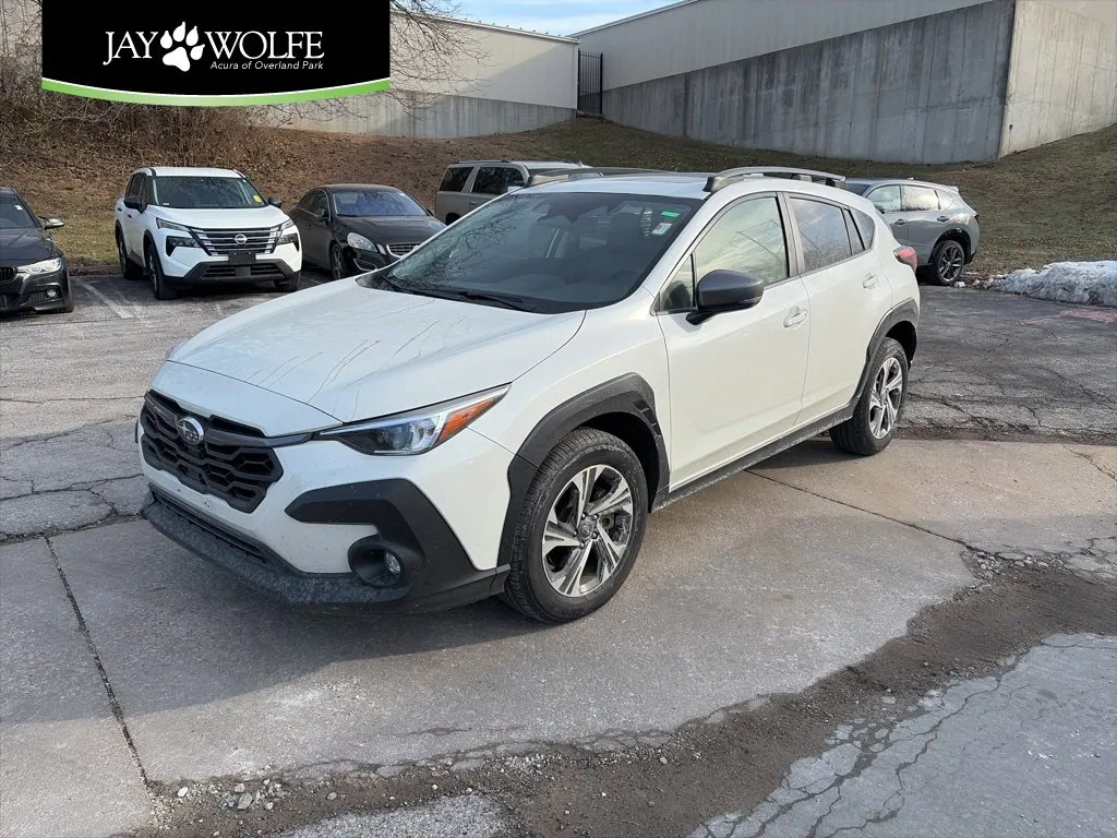 White 2024 Subaru Crosstrek Premium for sale in Overland Park, KS