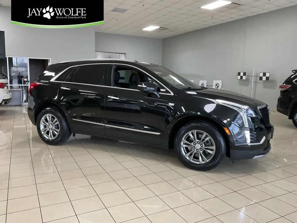 Black 2021 Cadillac XT5 AWD Premium Luxury for sale in Overland Park, KS