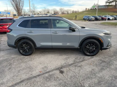 More photos of 2024 Honda CR-V Hybrid Sport-L at Acura of Overland Park, KS
