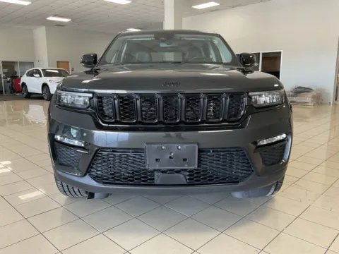 Photos of 2023 Jeep Grand Cherokee Limited for sale in Overland Park, KS at Acura of Overland Park