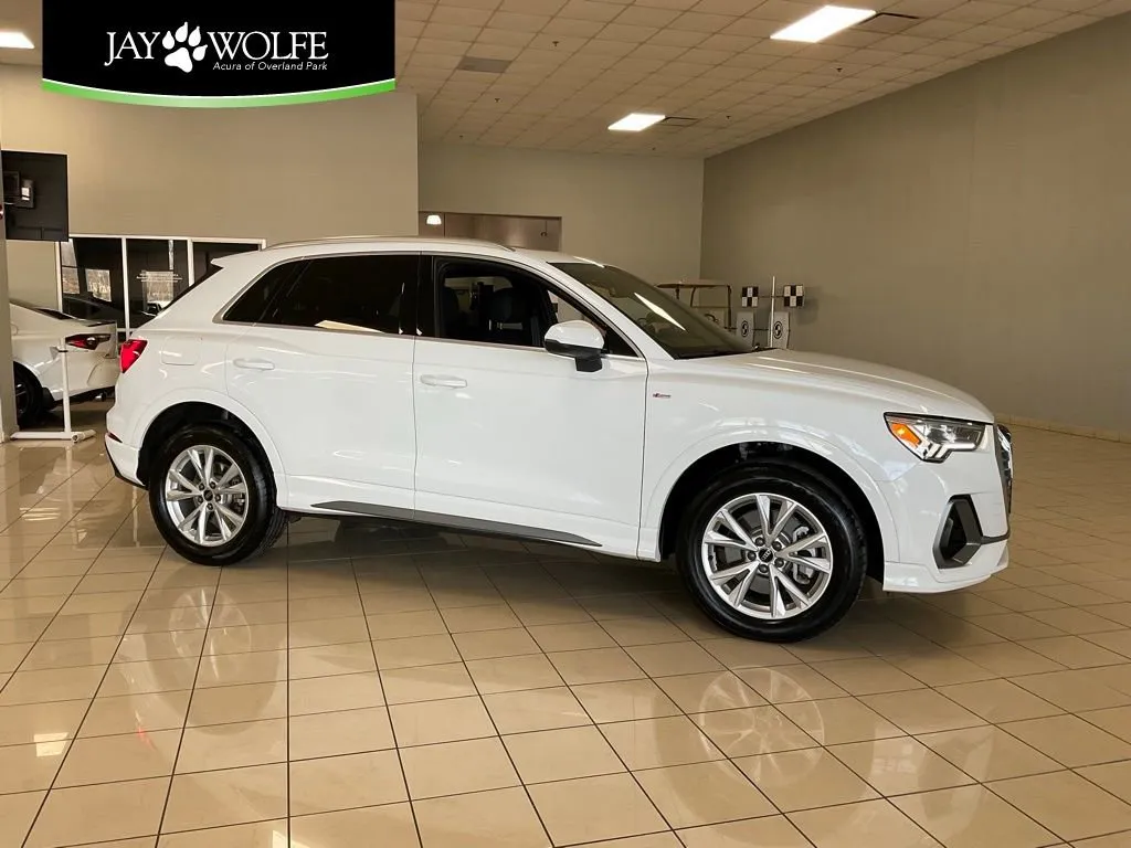 2025 Audi Q3 S line Premium for sale in Overland Park, KS