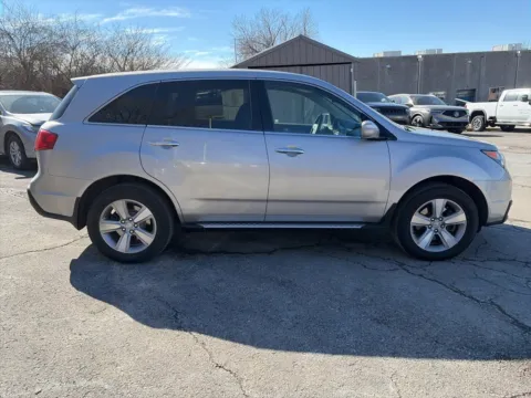 More photos of 2012 Acura MDX 3.7L at Acura of Overland Park, KS