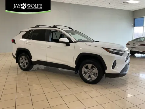 White 2025 Toyota RAV4 XLE for sale in Overland Park, KS