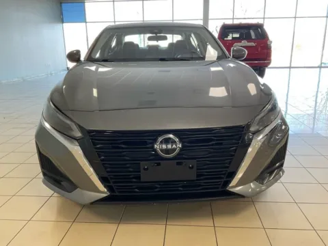 Photos of 2023 Nissan Altima 2.5 SV for sale in Overland Park, KS at Acura of Overland Park