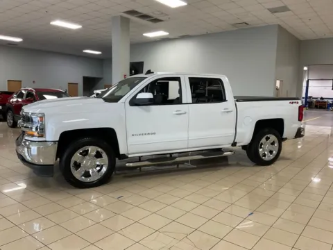 More photos of 2018 Chevrolet Silverado 1500 LT at Acura of Overland Park, KS