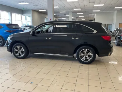 More photos of 2018 Acura MDX 3.5L at Acura of Overland Park, KS