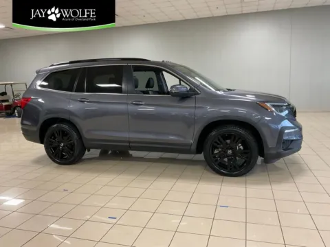 Gray 2022 Honda Pilot Special Edition for sale in Overland Park, KS