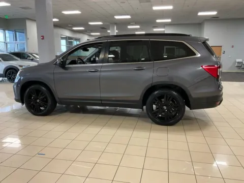 More photos of 2022 Honda Pilot Special Edition at Acura of Overland Park, KS