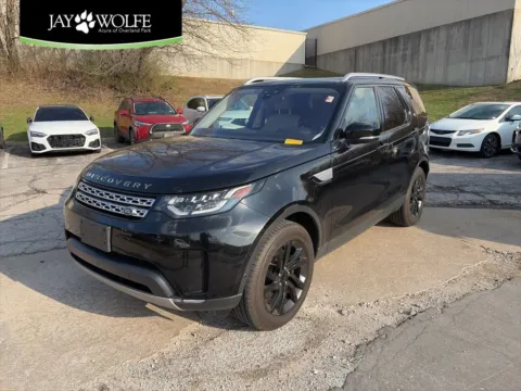 Black 2017 Land Rover Discovery HSE for sale in Overland Park, KS