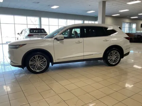 More photos of 2024 Acura MDX w/Advance Package at Acura of Overland Park, KS