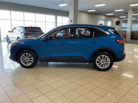 More photos of 2020 Ford Escape SE at Acura of Overland Park, KS