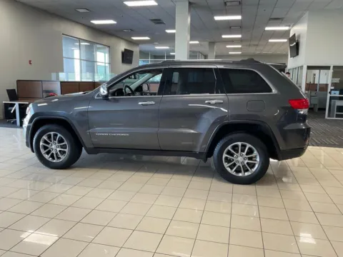 More photos of 2014 Jeep Grand Cherokee Limited at Acura of Overland Park, KS