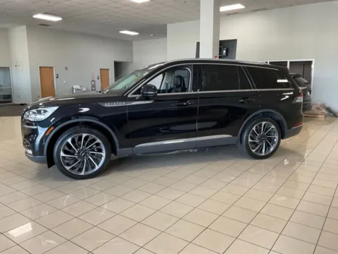 More photos of 2020 Lincoln Aviator Reserve at Acura of Overland Park, KS
