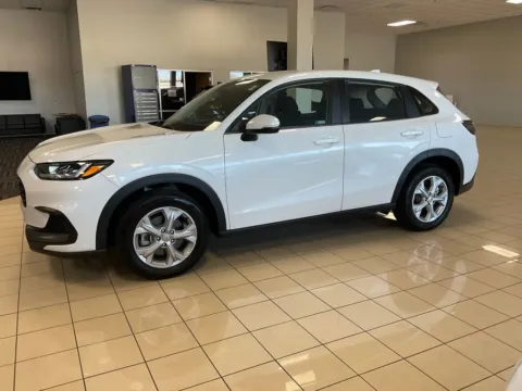 More photos of 2024 Honda HR-V LX at Acura of Overland Park, KS