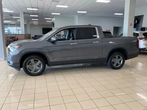 More photos of 2023 Honda Ridgeline RTL-E at Acura of Overland Park, KS