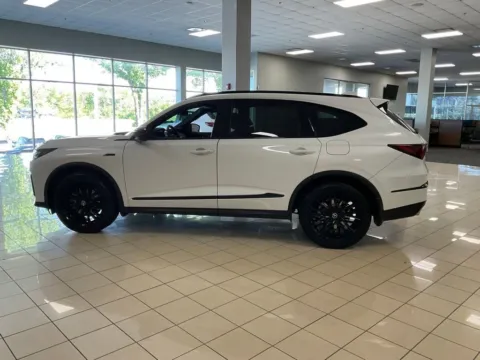 More photos of 2025 Acura MDX w/A-Spec Advance Package at Acura of Overland Park, KS