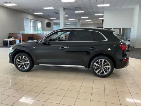 More photos of 2023 Audi Q5 S line Premium Plus at Acura of Overland Park, KS