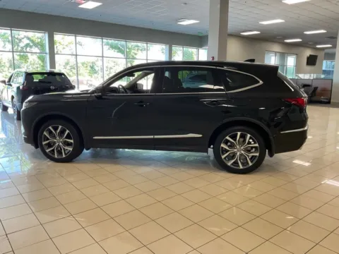 More photos of 2024 Acura MDX w/Technology Package at Acura of Overland Park, KS